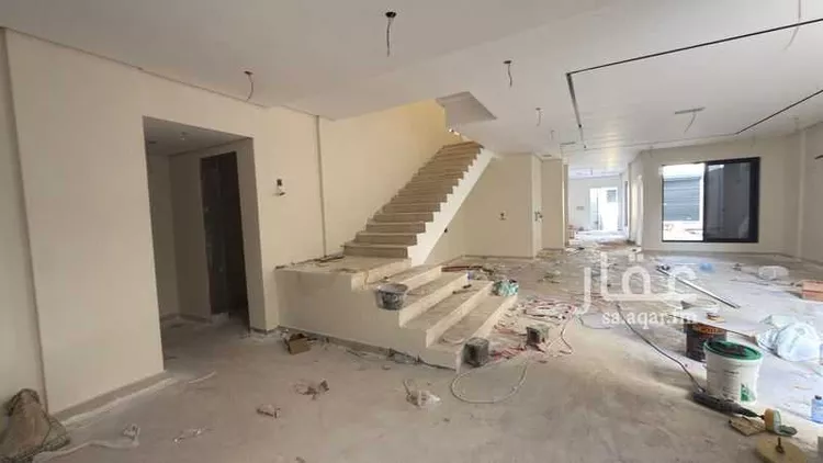 فيلا للبيع في شارع حكم بن محمد, حي الشاطئ الغربي, مدينة الدمام, المنطقة الشرقية صورة 3