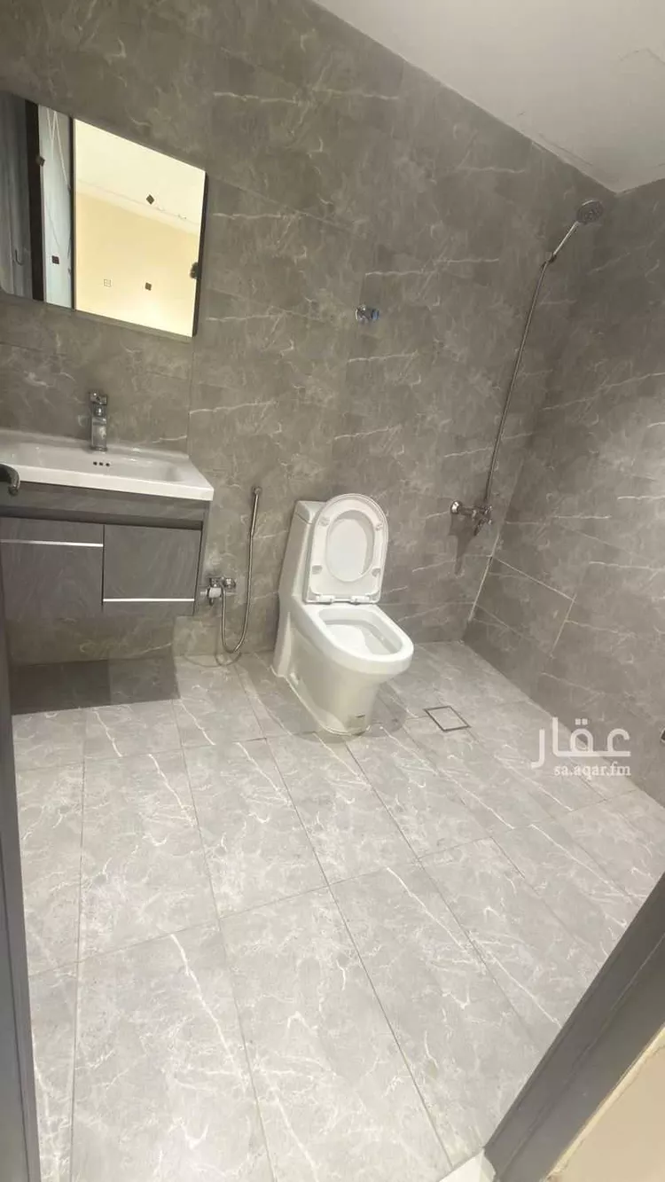 شقة للبيع في شارع 11ب, حي الزهور, مدينة الدمام, المنطقة الشرقية صورة 3