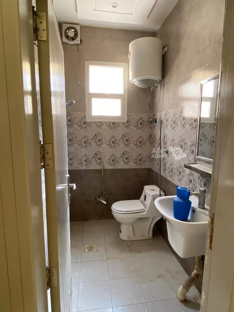 شقة للبيع في شارع عشيرة, حي بدر, مدينة الرياض, منطقة الرياض 25