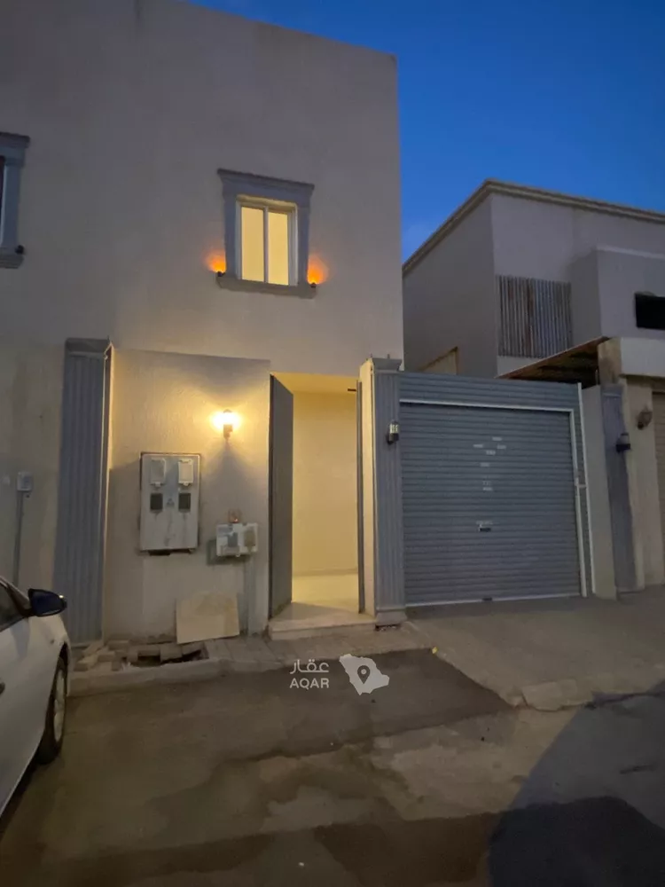 فيلا للإيجار في شارع ابن عدنان, حي سلطانة, مدينة الرياض, منطقة الرياض