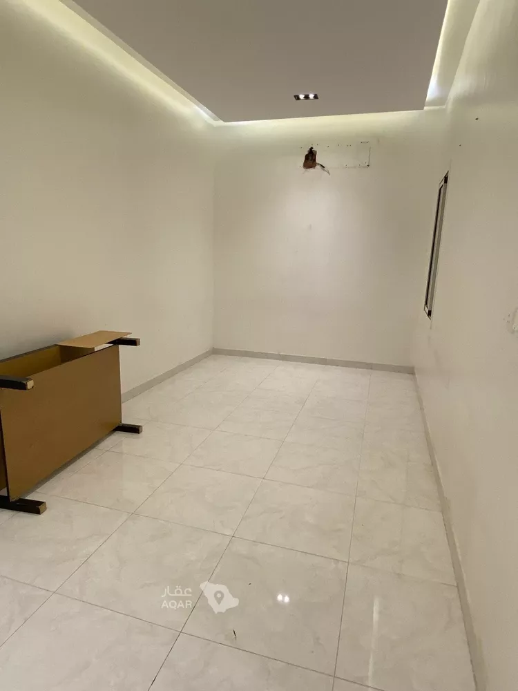 فيلا للإيجار في شارع ابن عدنان, حي سلطانة, مدينة الرياض, منطقة الرياض 14