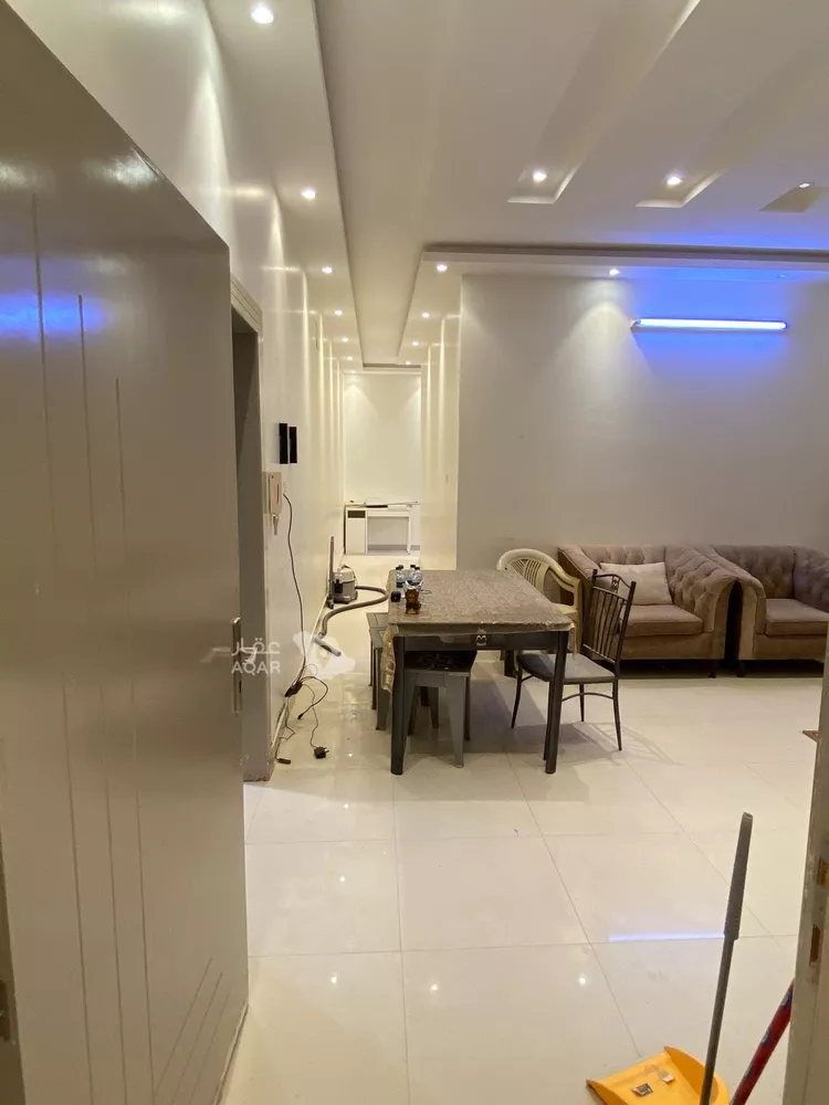 شقة للبيع في شارع عشيرة, حي بدر, مدينة الرياض, منطقة الرياض 9