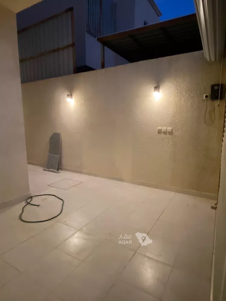 فيلا للإيجار في شارع ابن عدنان, حي سلطانة, مدينة الرياض, منطقة الرياض 6