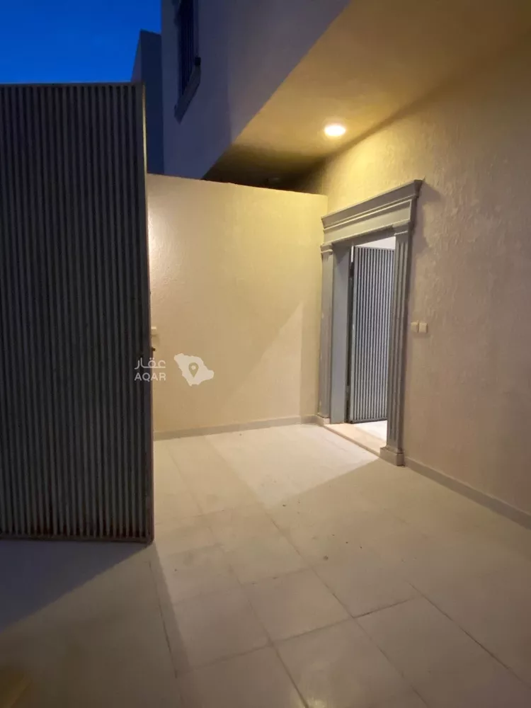 فيلا للإيجار في شارع ابن عدنان, حي سلطانة, مدينة الرياض, منطقة الرياض صورة 3