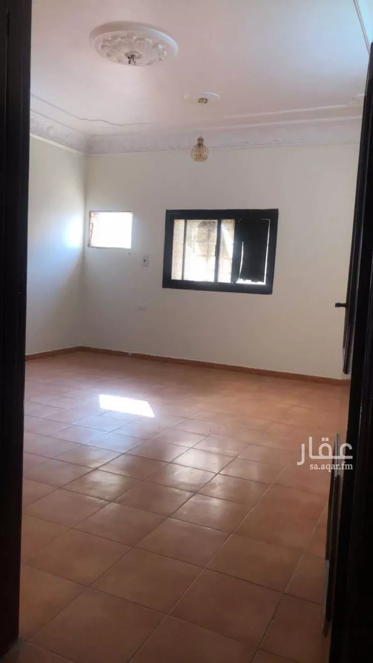 شقة للإيجار في شارع محمد بن حاتم ، حي الربوة ، جدة ، جدة صورة 2