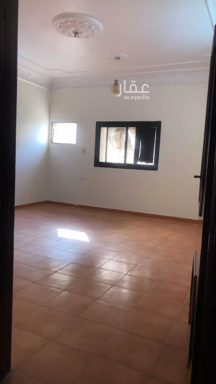 شقة للإيجار في شارع محمد بن حاتم ، حي الربوة ، جدة ، جدة صورة 2