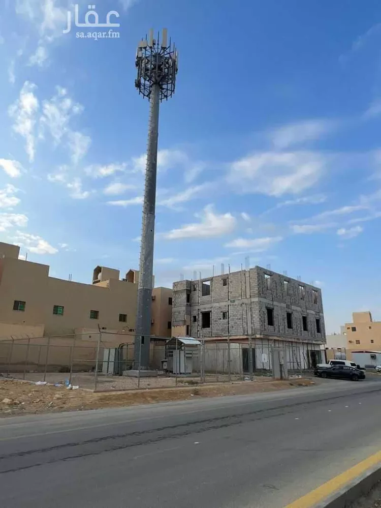 أرض للبيع في شارع جبل العوينات ، حي ظهرة لبن ، الرياض ، منطقة الرياض