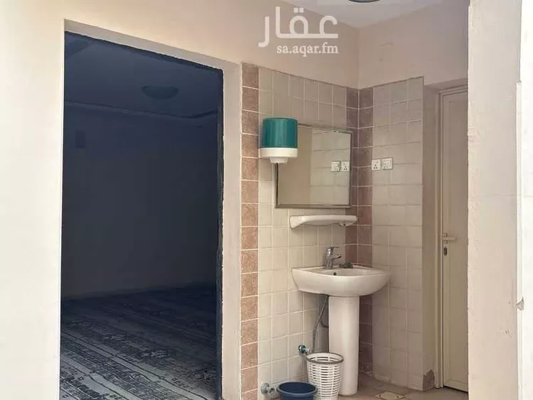 فيلا للإيجار في شارع محمد بن سيف, حي الإسكان, مدينة بريدة, منطقة القصيم 6