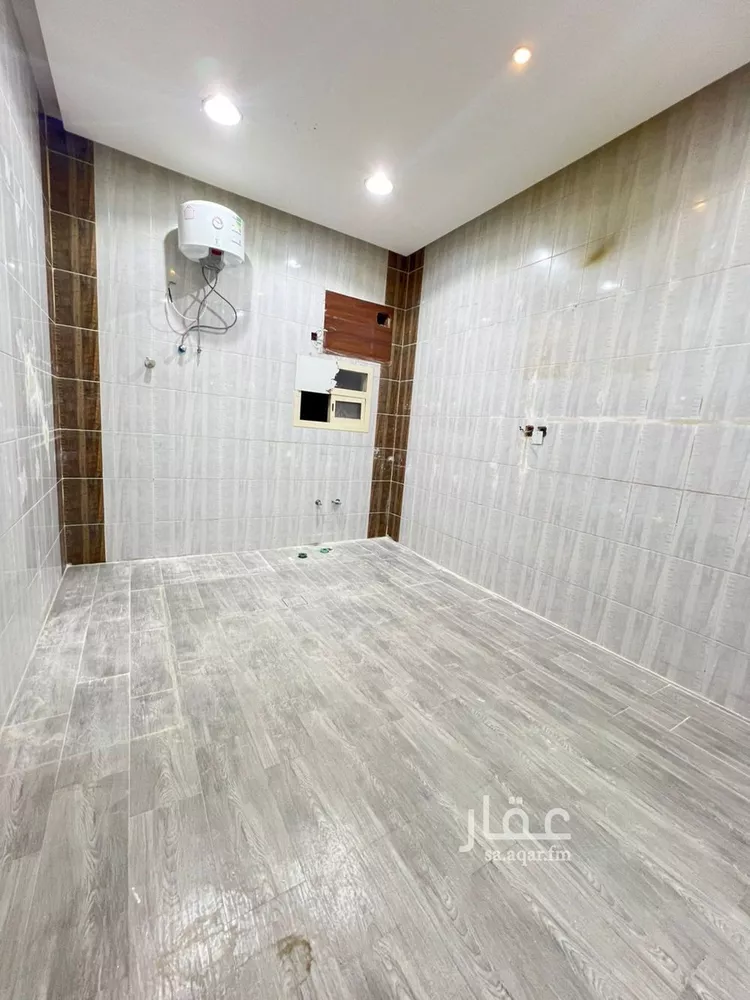 Floor for Rent in Riyadh King Faisal