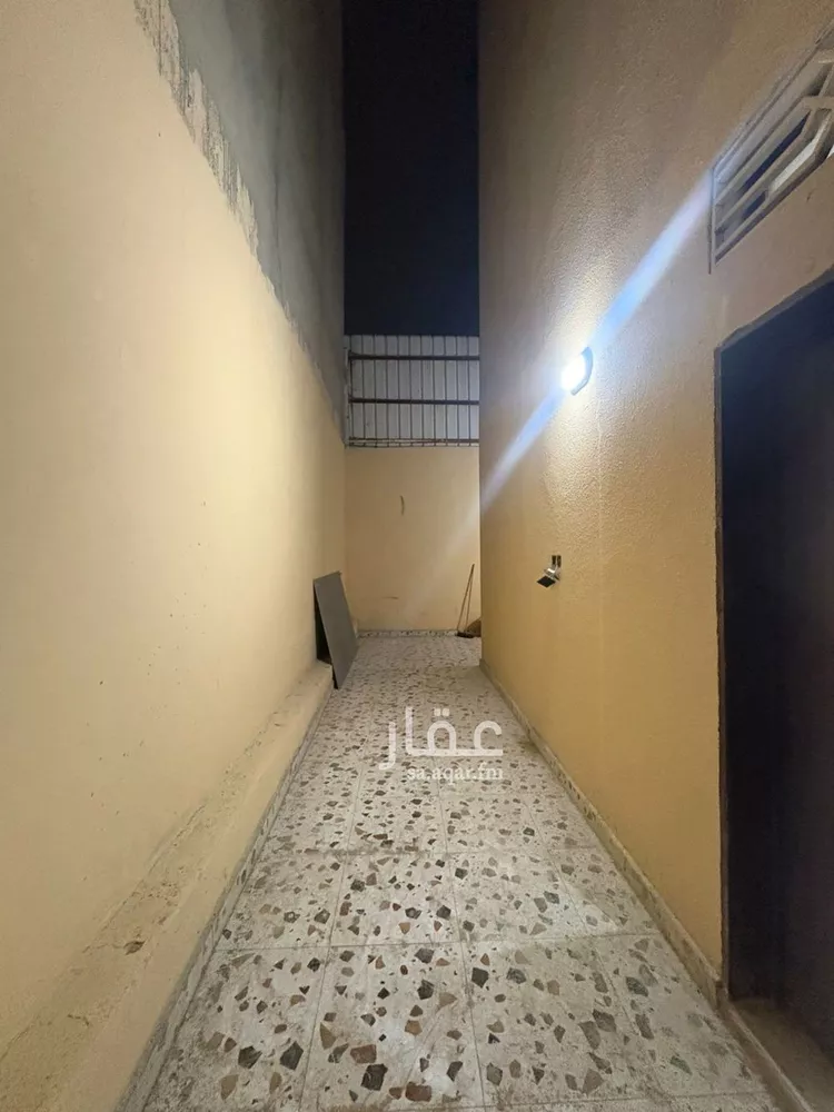 شقة للإيجار في شارع الأمير مساعد بن عبدالرحمن بن فيصل, حي العريجاء الأوسط, مدينة الرياض, منطقة الرياض صورة 5