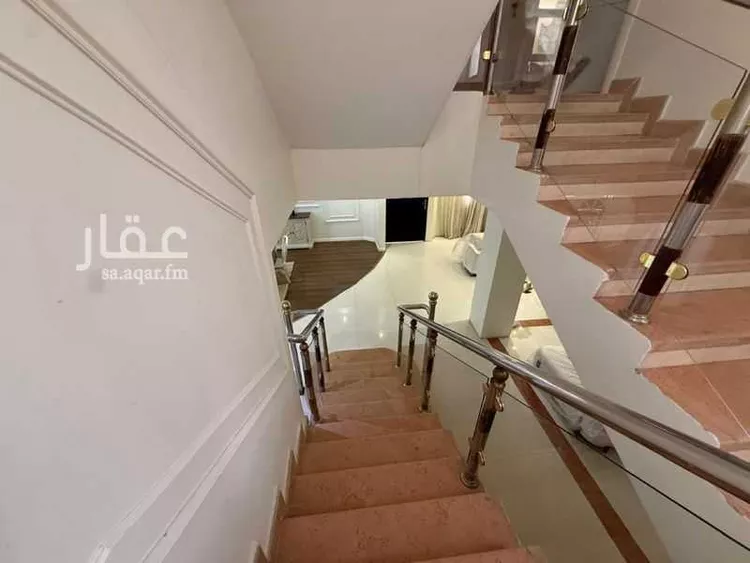 فيلا للبيع في شارع إسماعيل الغالبي, حي المونسية, مدينة الرياض, منطقة الرياض 11