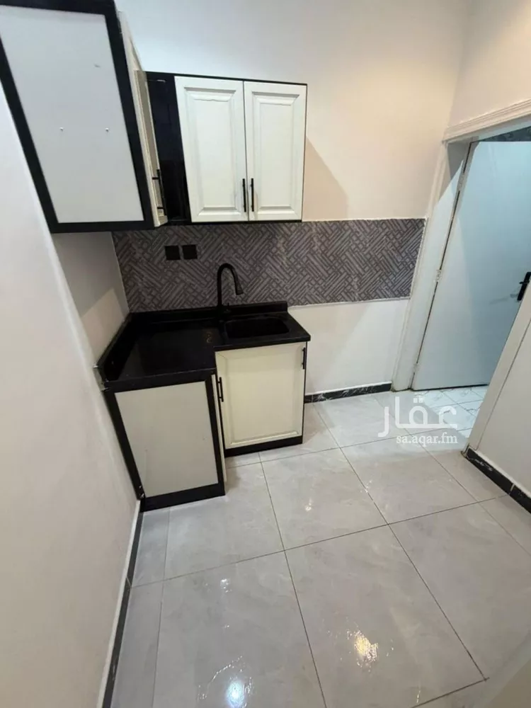 شقة للإيجار في شارع الديار, حي غرناطة, مدينة الرياض, منطقة الرياض صورة 3