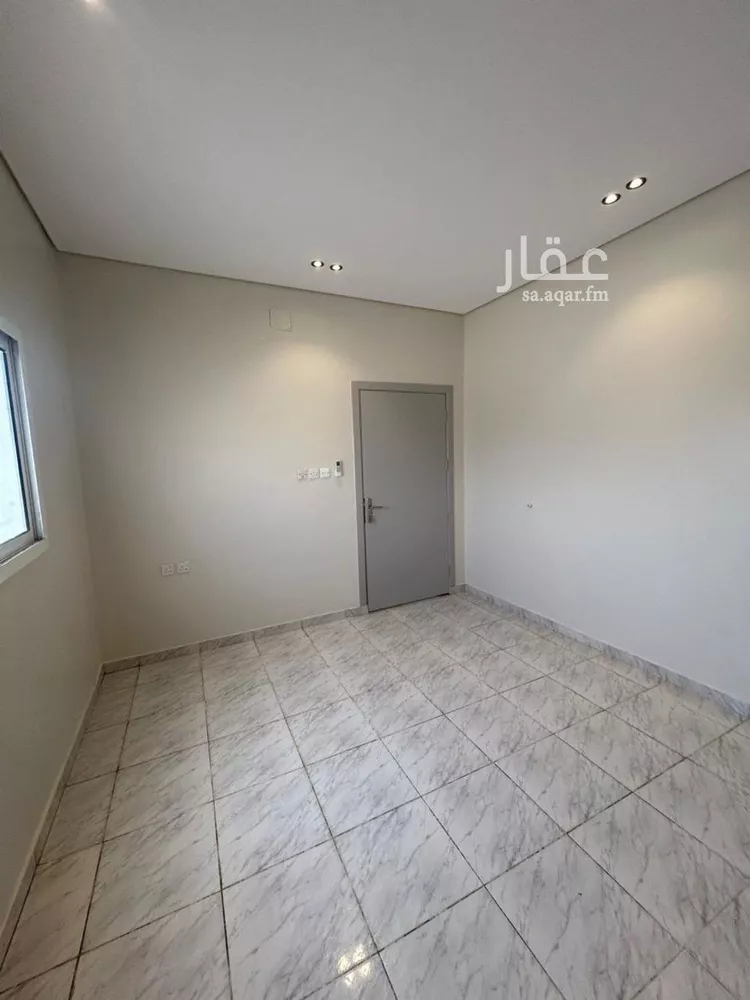 شقة للإيجار في شارع النويبعة, حي اليرموك, مدينة الرياض, منطقة الرياض صورة 3