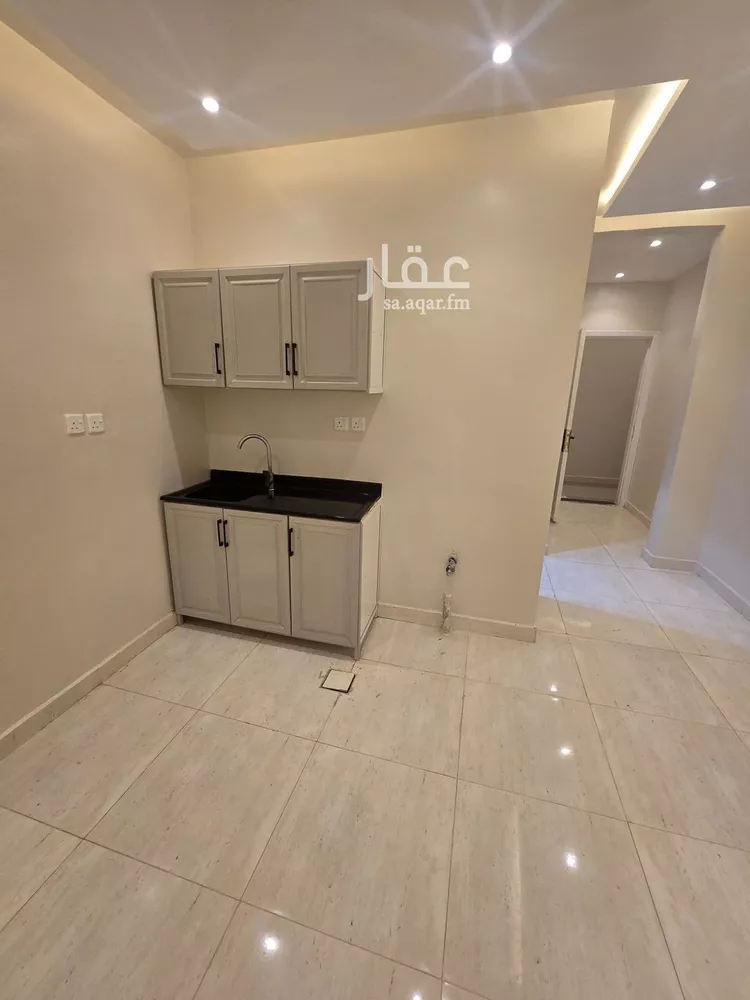 شقة للإيجار في شارع الديار, حي غرناطة, مدينة الرياض, منطقة الرياض صورة 2
