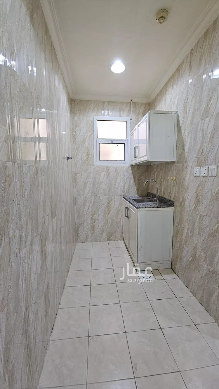 شقة للإيجار في شارع قلعة الفسطاط, حي إشبيلية, مدينة الرياض, منطقة الرياض صورة 5