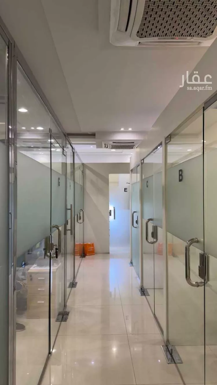 Commercial Office for Rent in Riyadh Al Arid