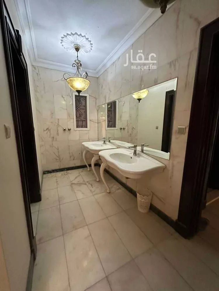 فيلا للإيجار في شارع أديب إسحاق, حي الريان, مدينة الرياض, منطقة الرياض صورة 2