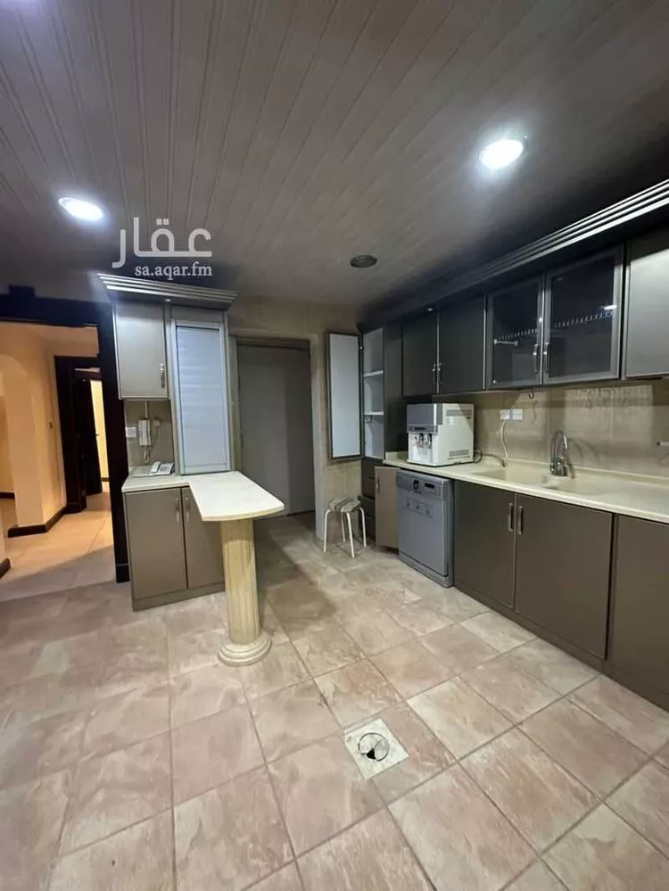 فيلا للإيجار في شارع أديب إسحاق, حي الريان, مدينة الرياض, منطقة الرياض صورة 4