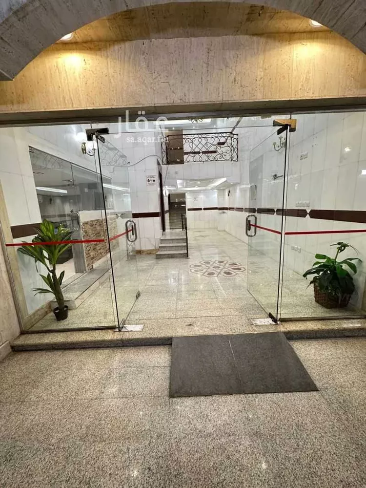 شقة للإيجار في شارع طريق الملك فهد فرعي, حي النزهة, مدينة جدة, منطقة مكة المكرمة صورة 3