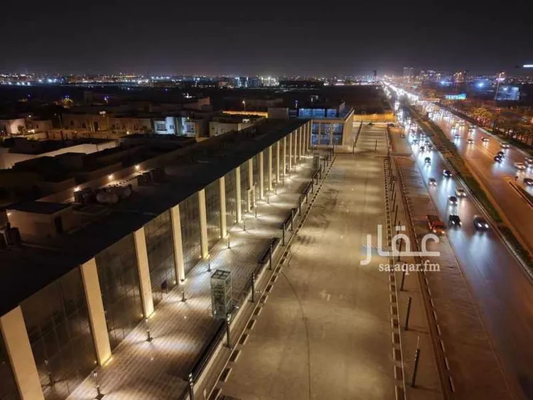 مكتب تجاري للإيجار في شارع الدائري الشرقي الفرعي, حي مغرزات, مدينة الرياض, منطقة الرياض 9