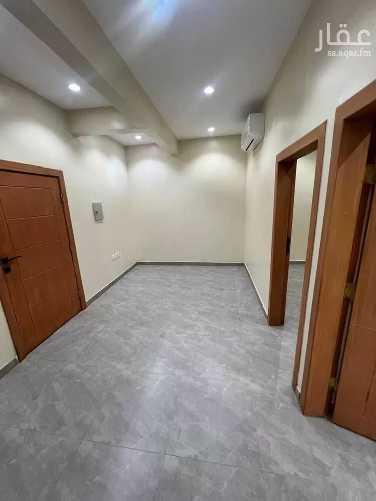 شقة للإيجار في شارع حسان العامري, حي المعذر, مدينة الرياض, منطقة الرياض صورة 5