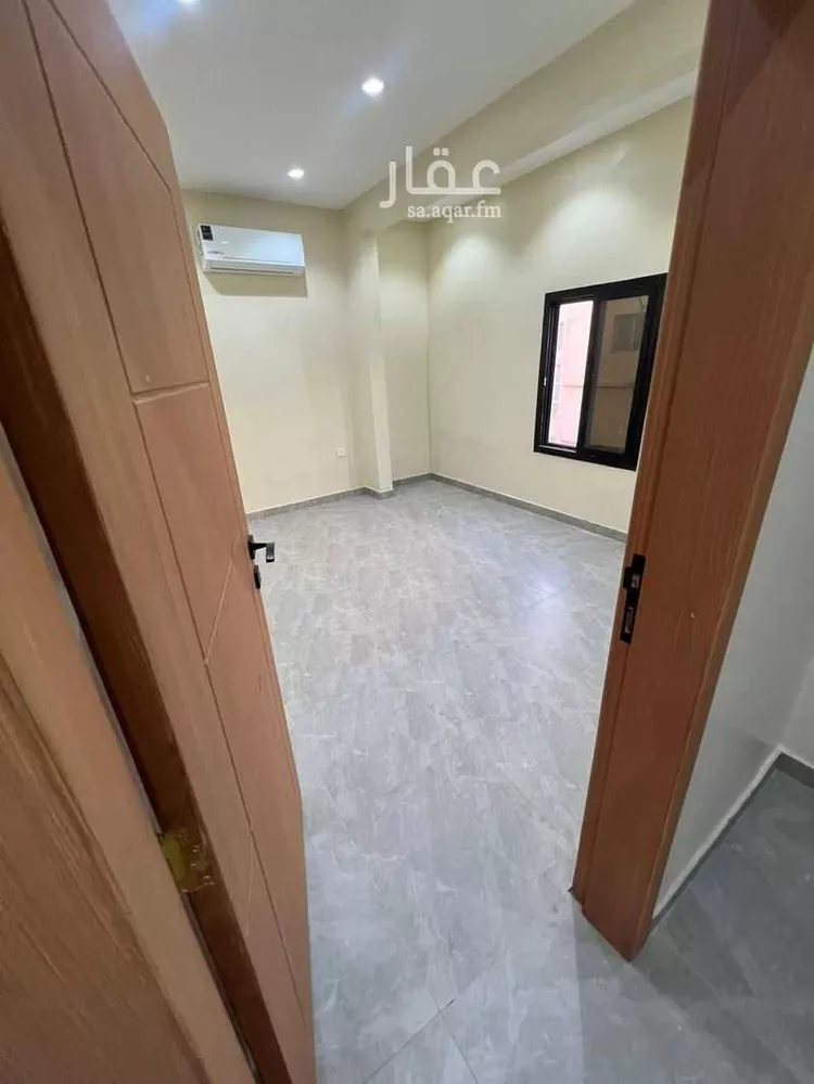 شقة للإيجار في شارع حسان العامري, حي المعذر, مدينة الرياض, منطقة الرياض 12
