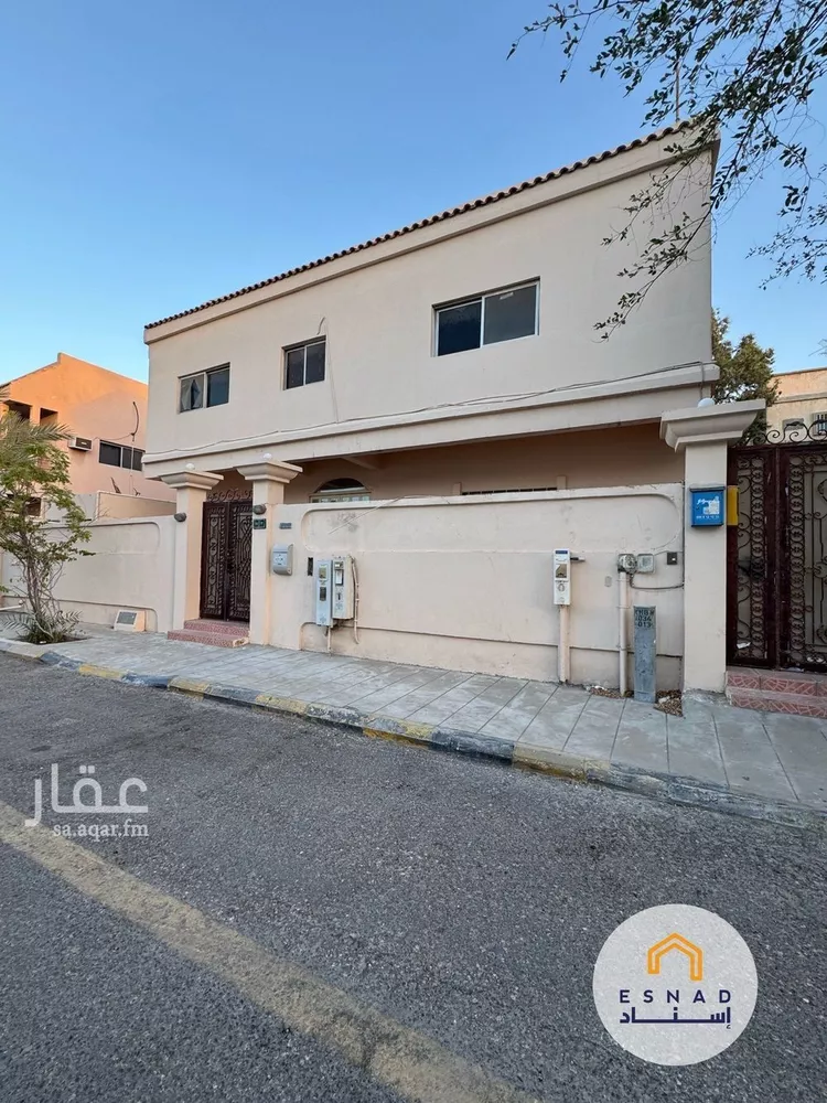 فيلا للبيع في حي الحزام الأخضر, مدينة الخبر, المنطقة الشرقية صورة 2