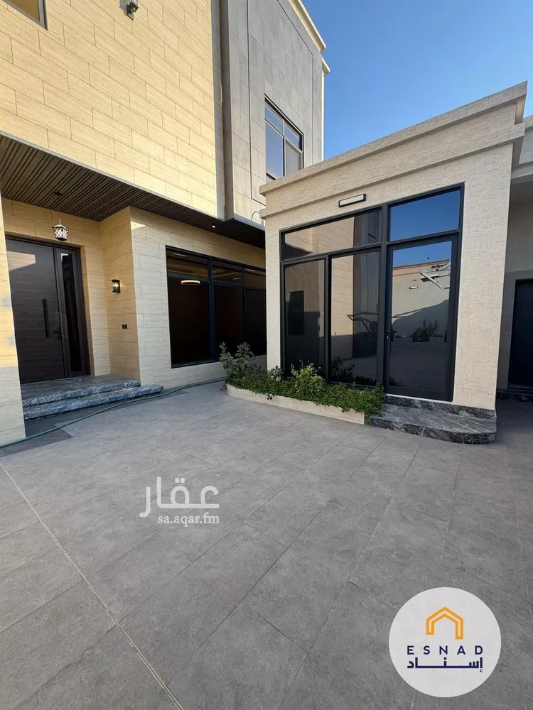 Villa for Sale in Dhahran Al Qusur صورة 3