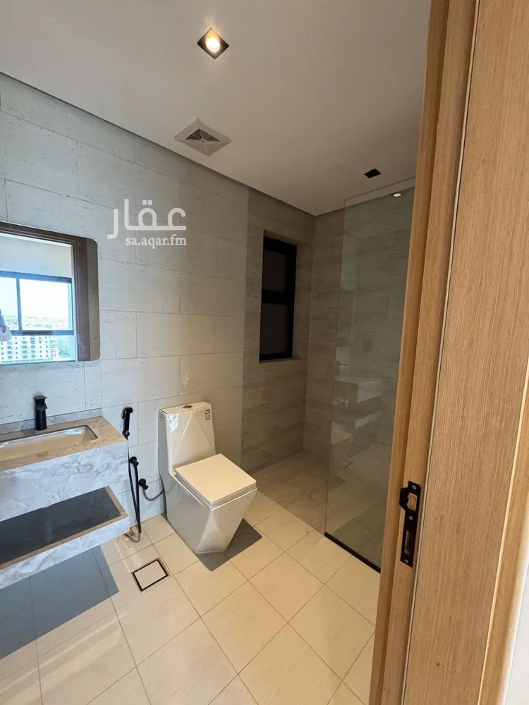 شقة للإيجار في شارع سكاكا, حي الحمراء, مدينة الخبر, المنطقة الشرقية 10