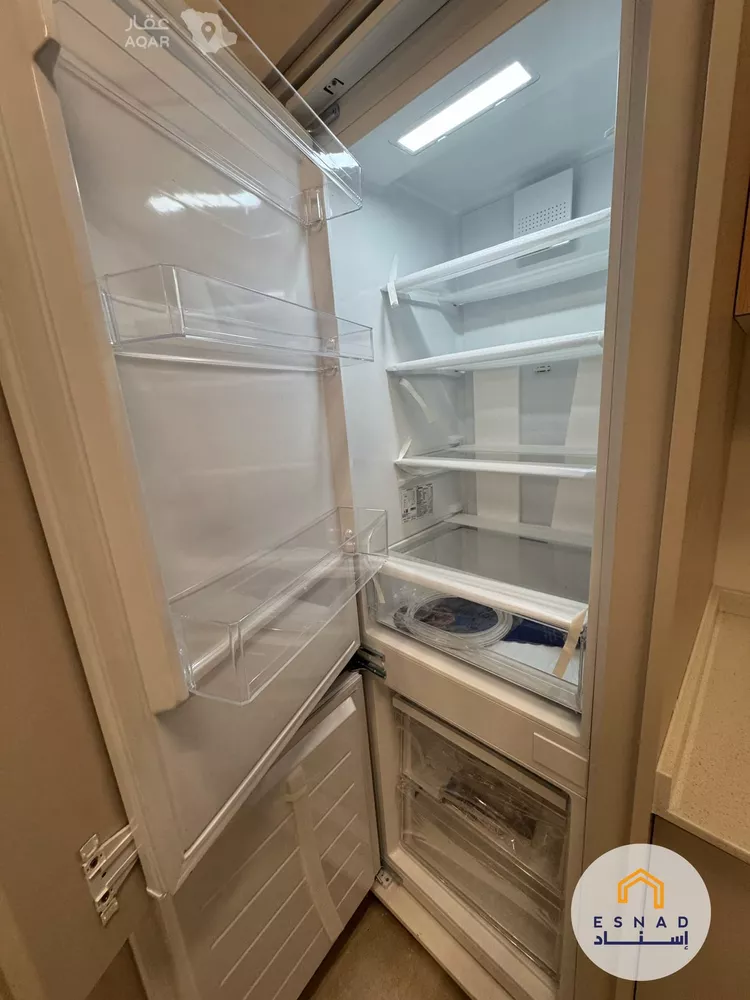شقة للإيجار في شارع الالمعي, حي البندرية, مدينة الخبر, المنطقة الشرقية 6