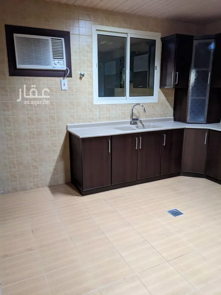Apartment for Sale in Al Jubail Tebah Subdivision 7