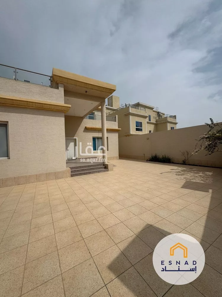 فيلا للبيع في شارع الدمام 994, حي شاطئ نصف القمر, مدينة الدمام, المنطقة الشرقية صورة 3