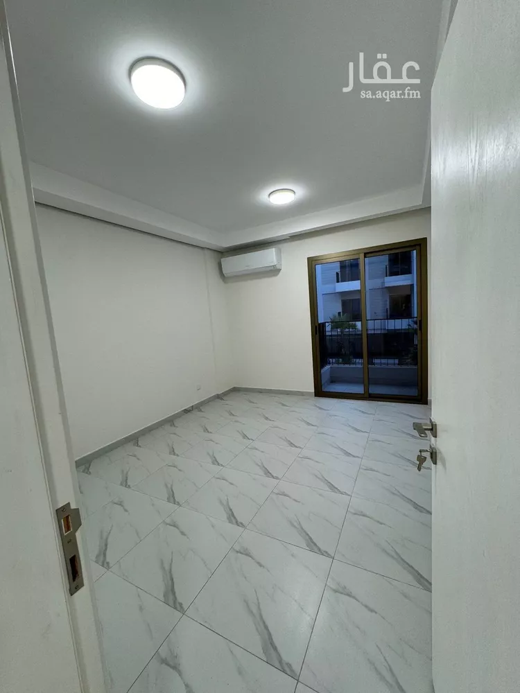 شقة للإيجار في شارع 13ا, حي الحمراء, مدينة الخبر, المنطقة الشرقية صورة 3