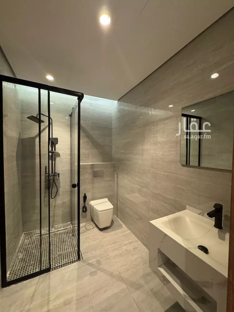 شقة للإيجار في شارع الالمعي, حي البندرية, مدينة الخبر, المنطقة الشرقية 7