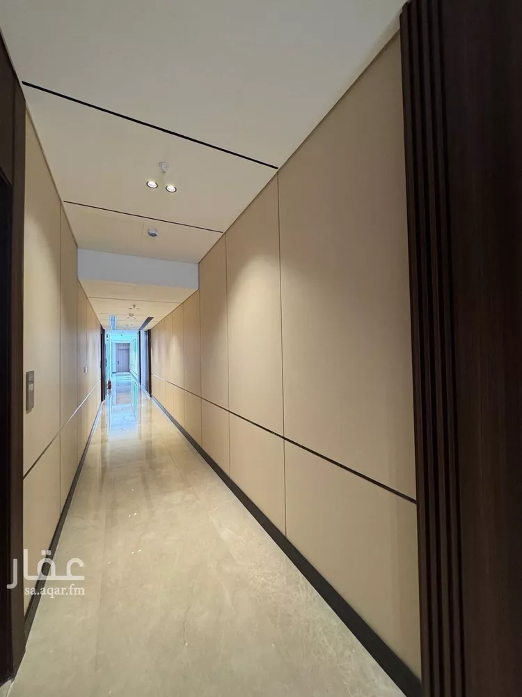 شقة للبيع في شارع الامير عبدالعزيز ابن فهد ابن عبدالعزيز, حي الحزام الذهبي, مدينة الخبر, المنطقة الشرقية 17