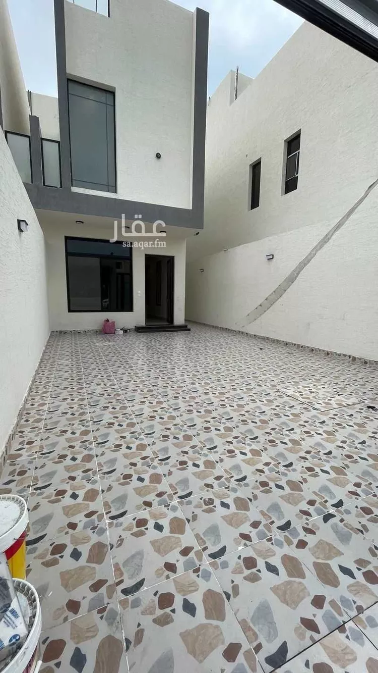 فيلا للبيع في شارع العوافي, حي الأمواج, مدينة الخبر, المنطقة الشرقية صورة 5