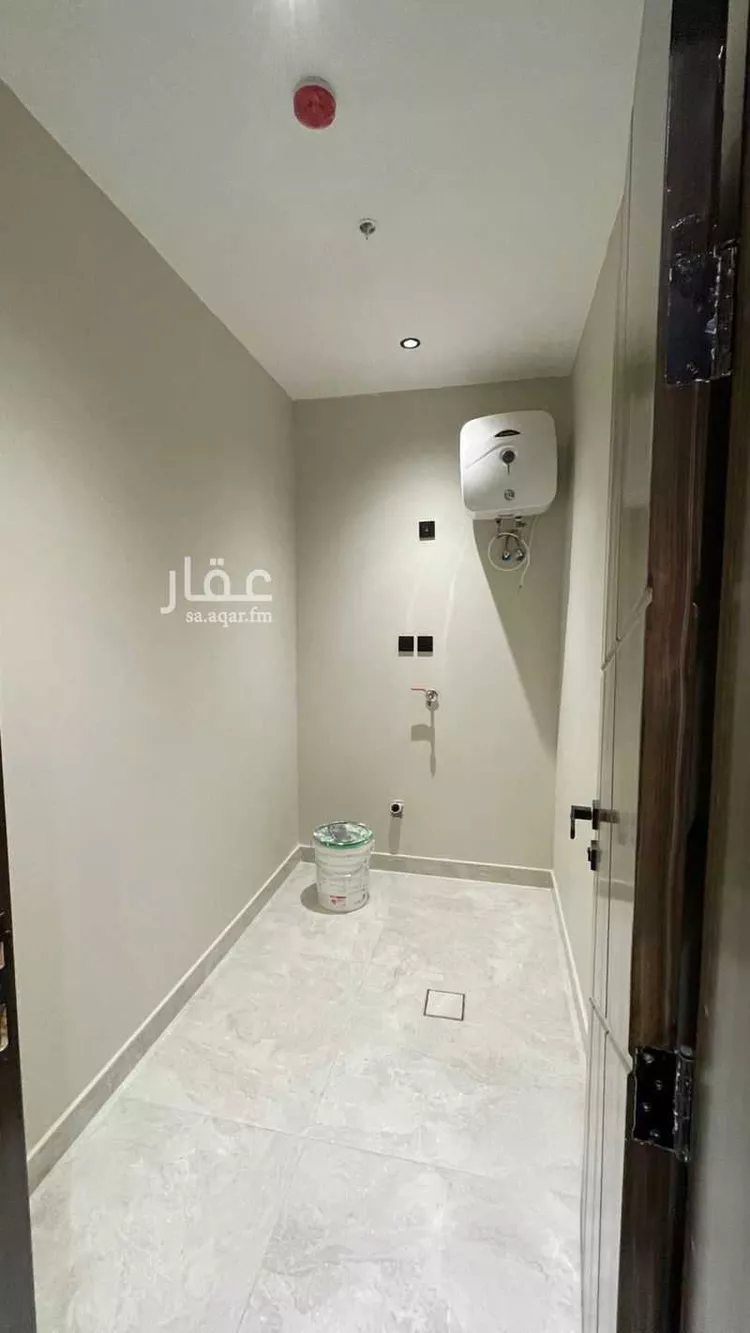 شقة للبيع في شارع الملك عبد الله, حي الشاطئ الغربي, مدينة الدمام, المنطقة الشرقية صورة 3