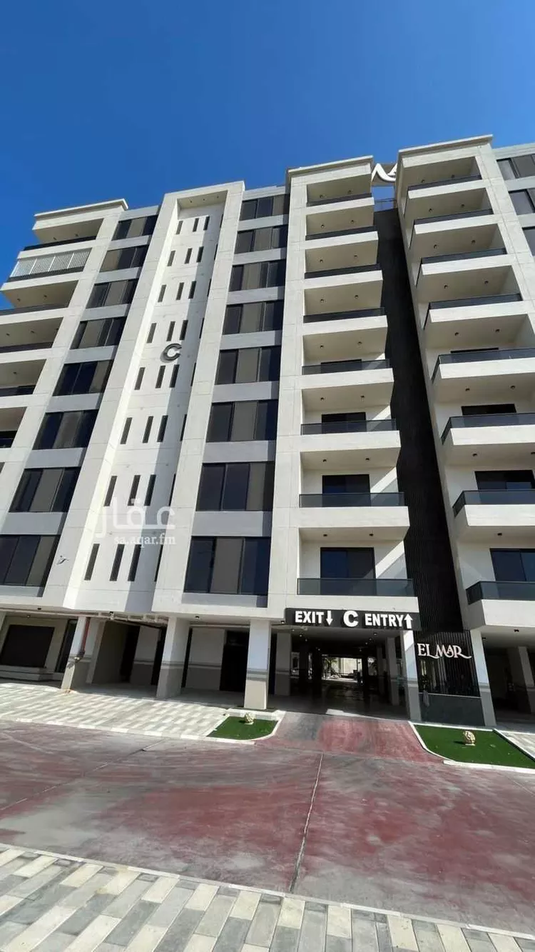 شقة للبيع في شارع الملك عبد الله, حي الشاطئ الغربي, مدينة الدمام, المنطقة الشرقية صورة 2