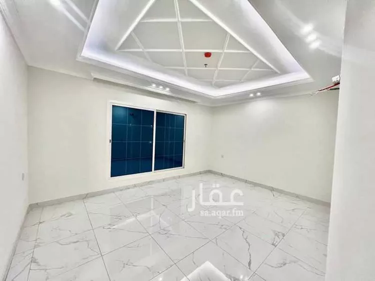 شقة للبيع في شارع بيرين, حي الحمراء, مدينة الخبر, المنطقة الشرقية