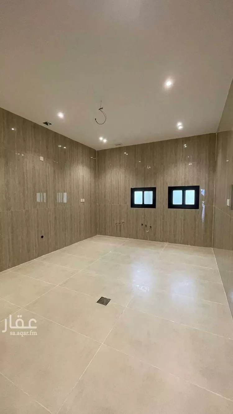 فيلا للبيع في شارع العوافي, حي الأمواج, مدينة الخبر, المنطقة الشرقية صورة 3