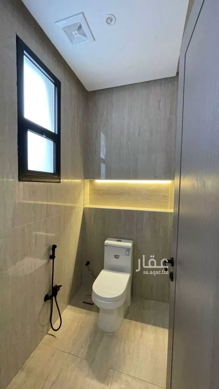 فيلا للبيع في شارع المتوكل العباسي, حي ضاحية الملك فهد, مدينة الدمام, المنطقة الشرقية صورة 3