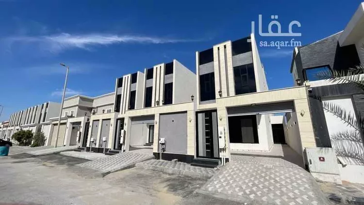 فيلا للبيع في شارع العوافي, حي الأمواج, مدينة الخبر, المنطقة الشرقية