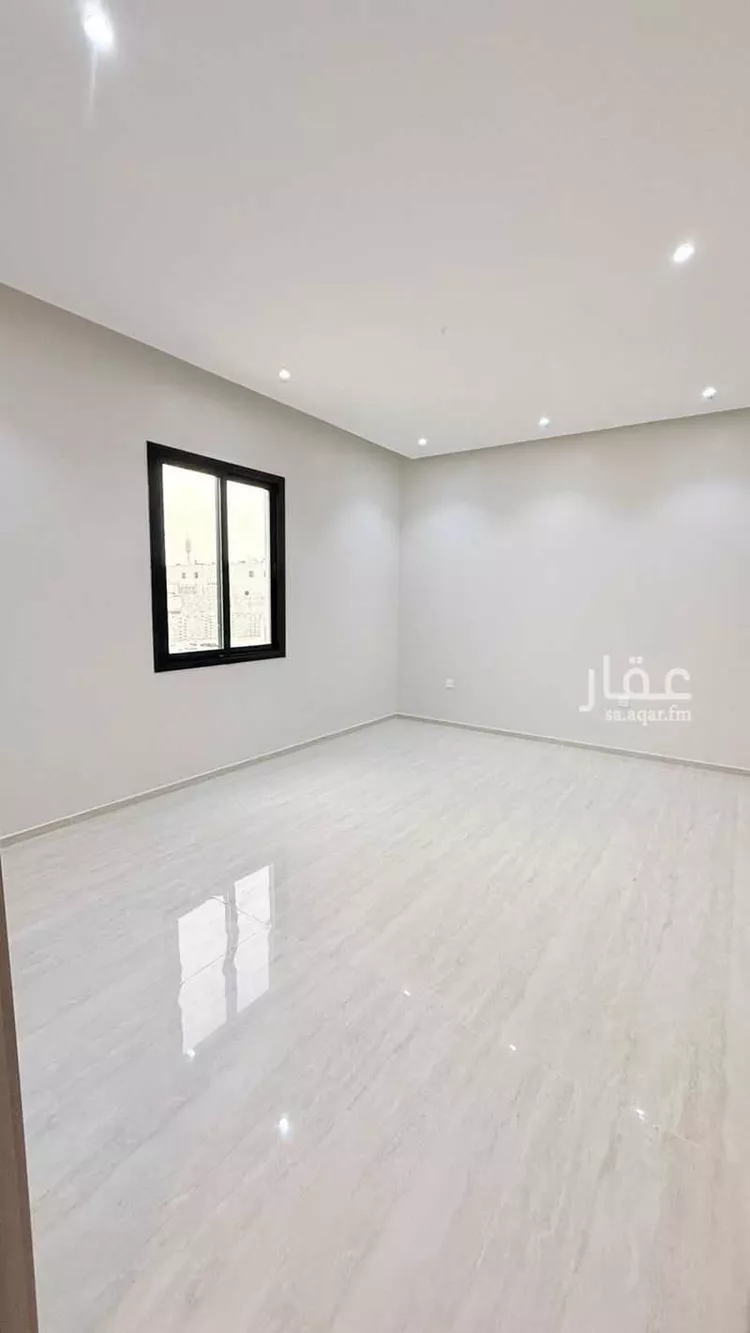 فيلا للبيع في شارع الحاتمي, حي ضاحية الملك فهد, مدينة الدمام, المنطقة الشرقية صورة 5