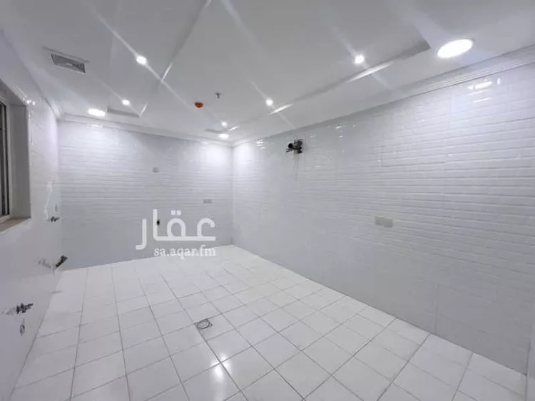 شقة للبيع في شارع بيرين, حي الحمراء, مدينة الخبر, المنطقة الشرقية صورة 2