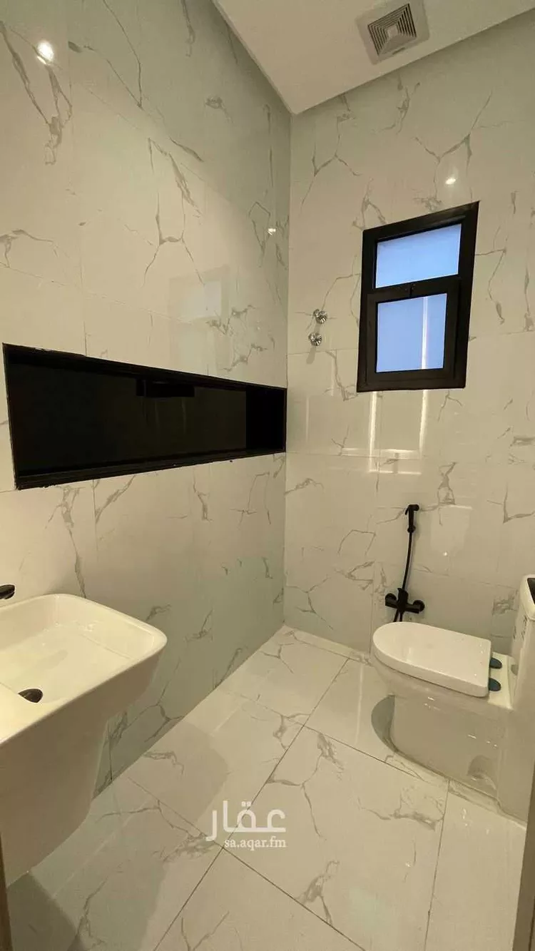 فيلا للبيع في شارع ابو قيس بن الحارث, حي قرطبة, مدينة القطيف, المنطقة الشرقية صورة 5