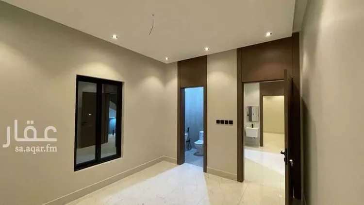 فيلا للبيع في شارع دينار بن حيان, حي ضاحية الملك فهد, مدينة الدمام, المنطقة الشرقية صورة 5