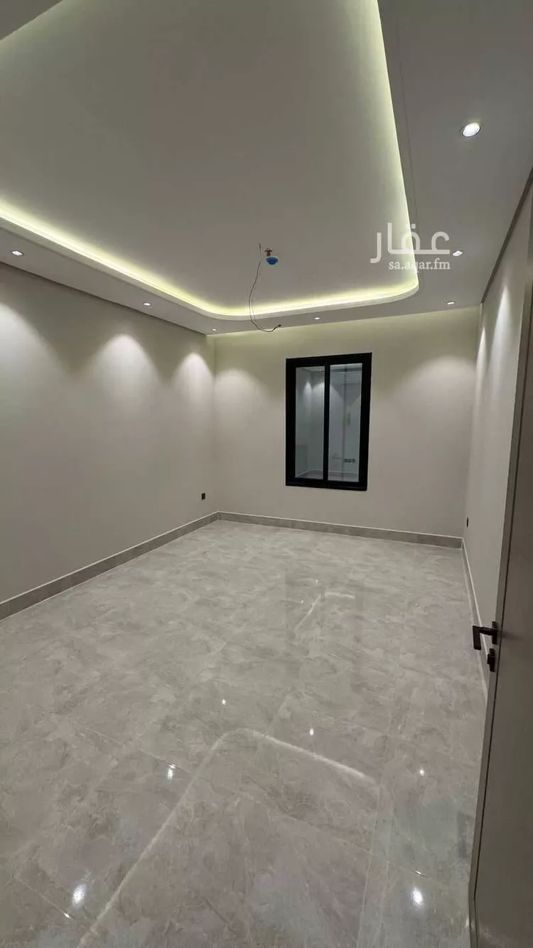 شقة للبيع في شارع العطايف, حي الحمراء, مدينة الخبر, المنطقة الشرقية 8