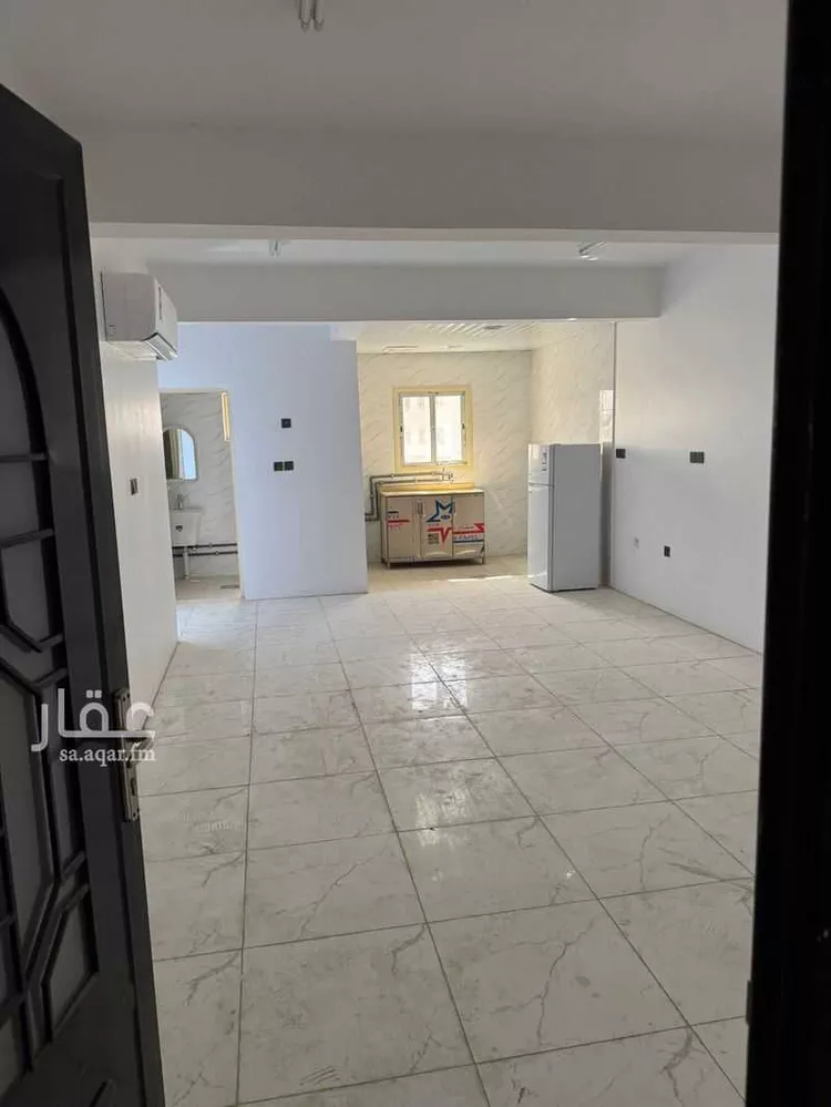شقة للإيجار في شارع الامير احمد بن عبدالعزيز, حي الحمراء الأول, مدينة الاحساء, المنطقة الشرقية