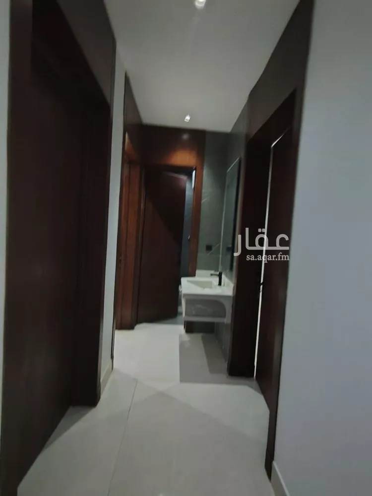 Floor for Sale in Riyadh Tuwaiq صورة 4