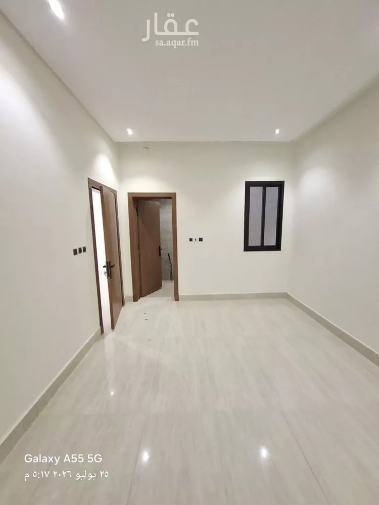 Floor for Sale in Riyadh Tuwaiq 10